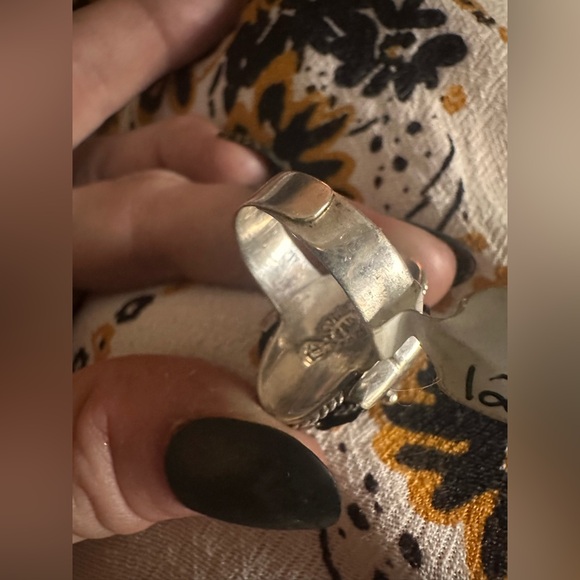 Vintage Taxco Sterling Silver and Tiger’s Eye Adjustable Poison Ring - Picture 5 of 6